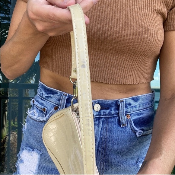 Cream Faux Patent Alligator Mini Bag Purse - Picture 5 of 9